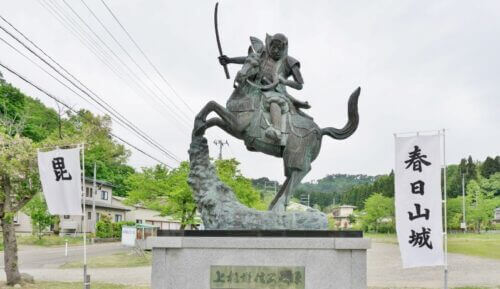 上杉謙信像