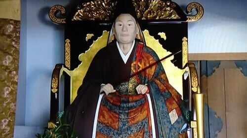 太原雪斎木像(臨済寺蔵)